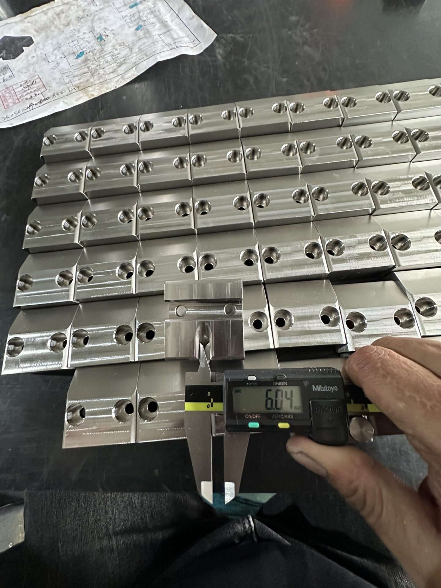 5 Axis CNC Machining Services High Precision Complex Parts 1 Processus d'usinage CNC d'aluminium 9wn à l'échelle