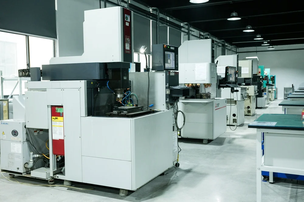 CNC machining process at ZSCNC